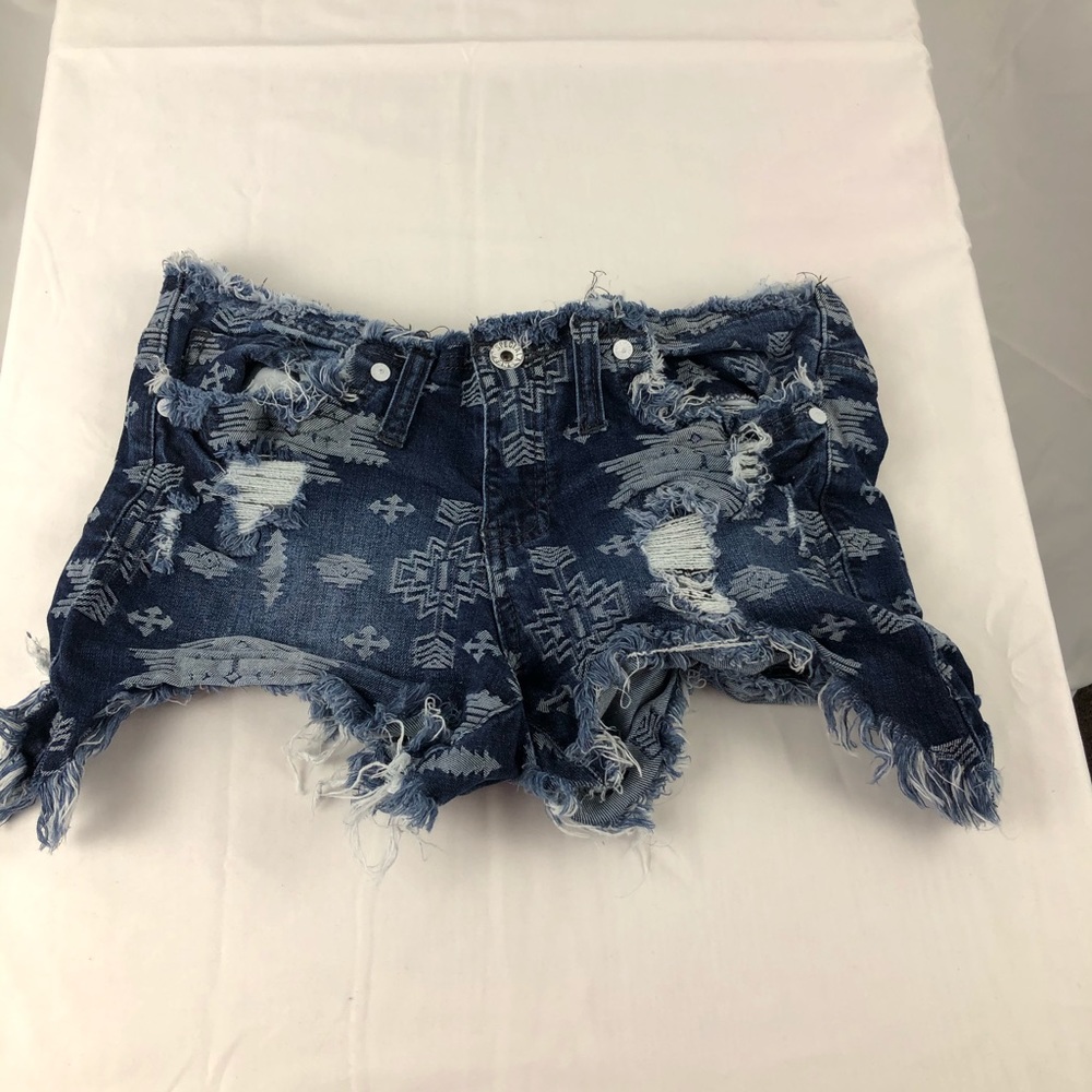 Special A Distressed Blue Denim Size Medium Shorts